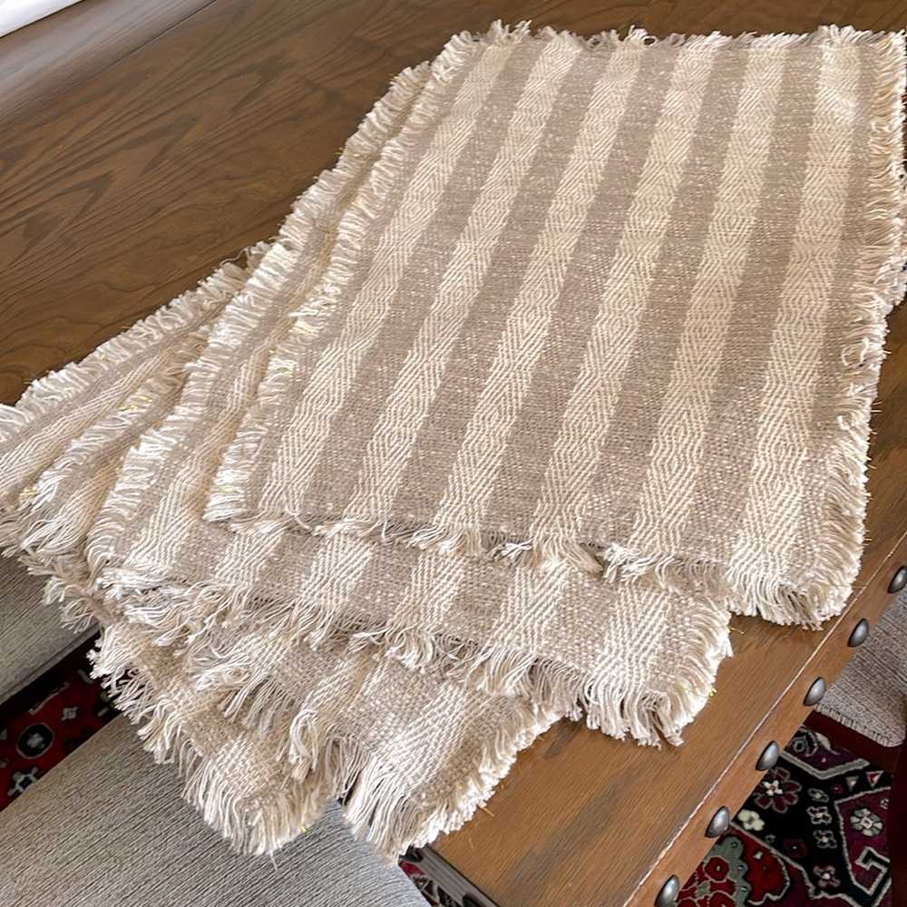 Cynthia Rowley Woven Placements Set Of 4